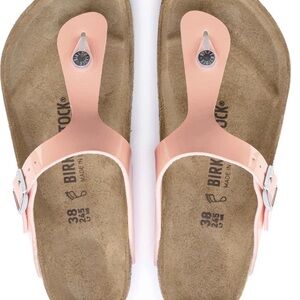 Birkenstock Women's Light Pink Sandals